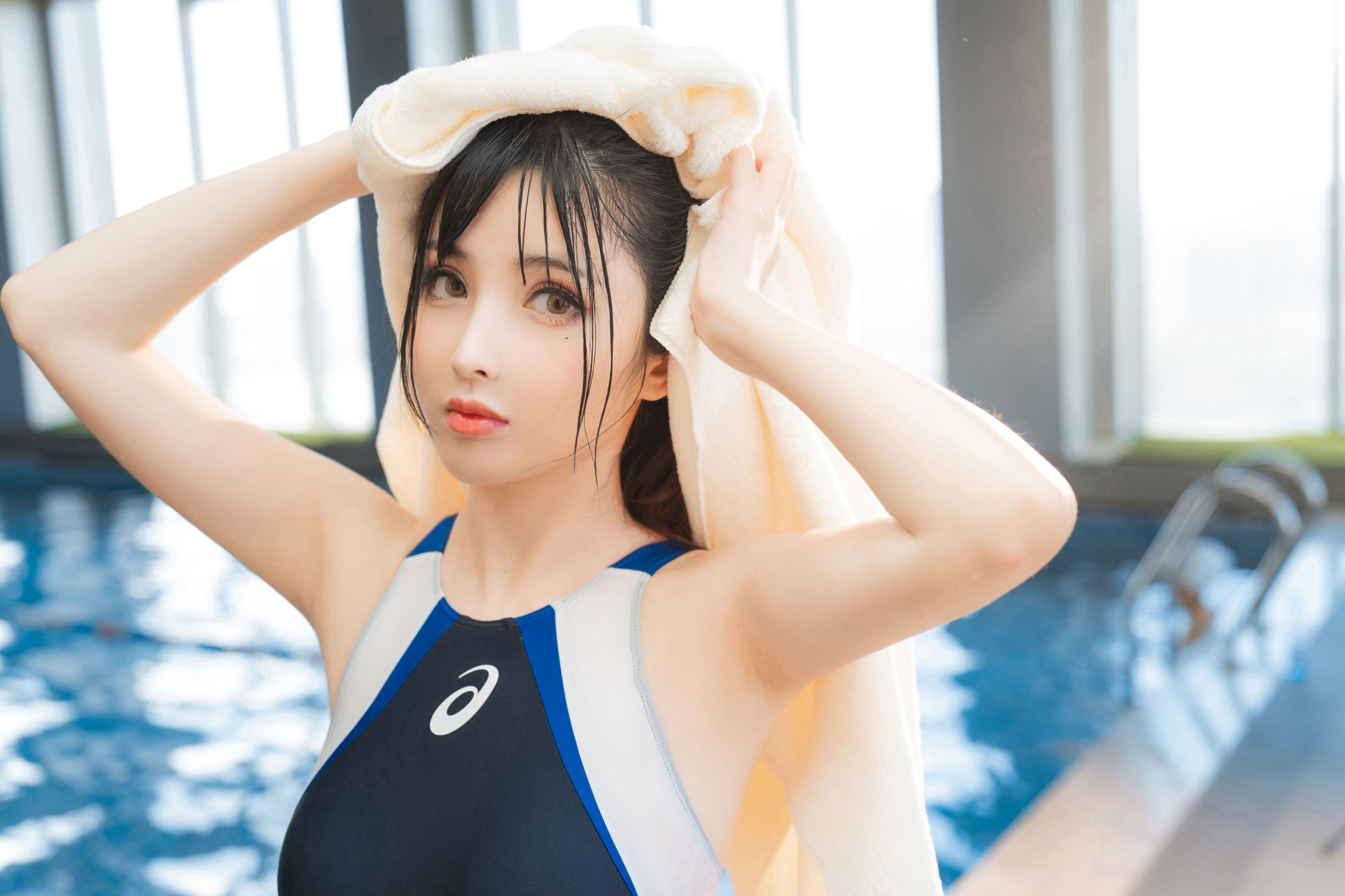 [Cosplay写真]COS福利rioko凉凉子游泳部学姐的特训时间插图8